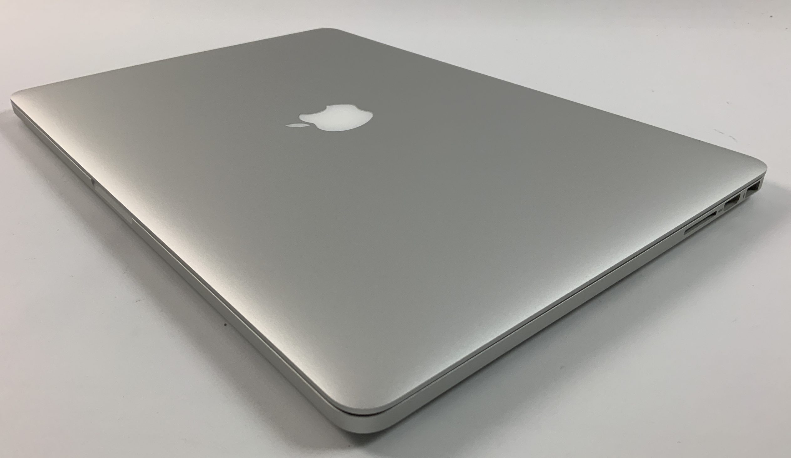 MacBook Pro Retina 15" Mid 2015 (Intel Quad-Core i7 2.2 GHz 16 GB RAM 256 GB SSD), Intel Quad-Core i7 2.2 GHz, 16 GB RAM, 256 GB SSD, obraz 3